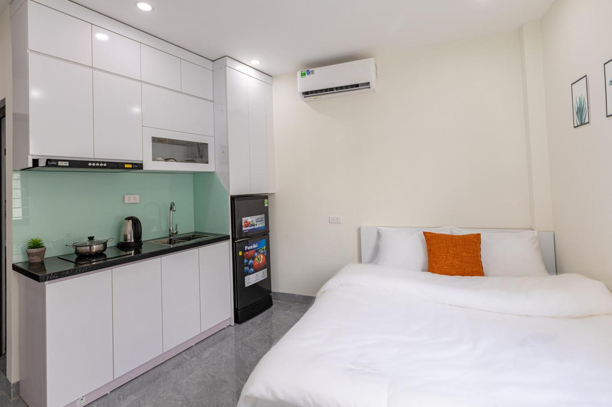 Hera Palace Hotel & Apartment Ba Dinh Hanoi Exterior photo